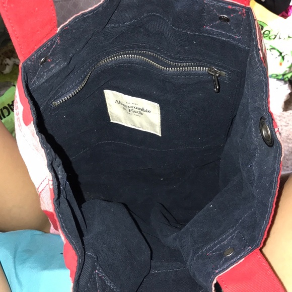 Abercrombie flannel tote - Picture 3 of 5